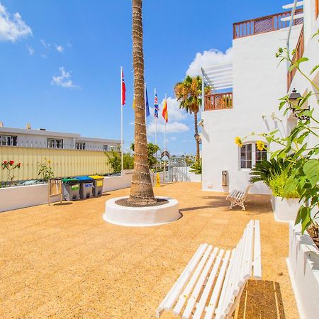 Vista Mar Apartamentos (Adults Only) Пуэрто дель Кармен Экстерьер фото