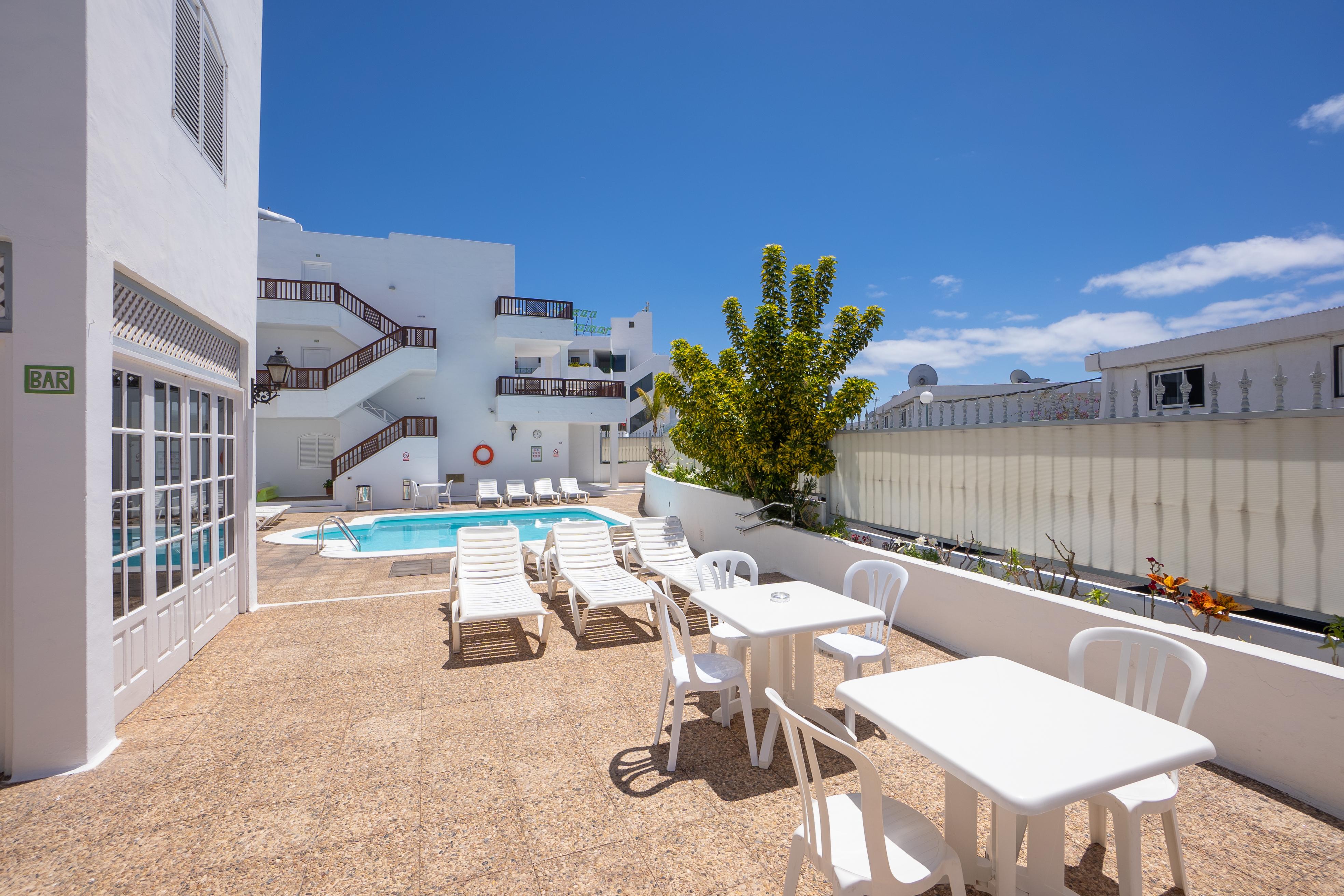 Vista Mar Apartamentos (Adults Only) Пуэрто дель Кармен Экстерьер фото